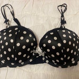 Victoria’s Secret bra